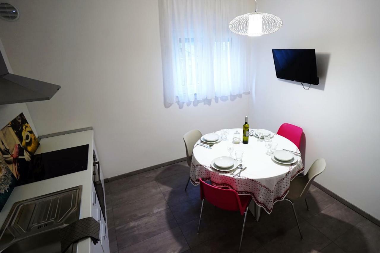Casa Gremar Lägenhet Pjescana Uvala Exteriör bild